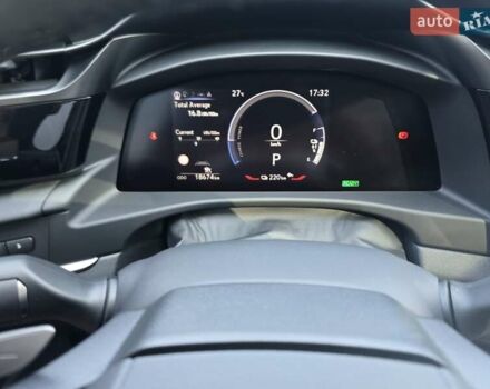 Серый Лексус RZ, объемом двигателя 0 л и пробегом 17 тыс. км за 39900 $, фото 55 на Automoto.ua