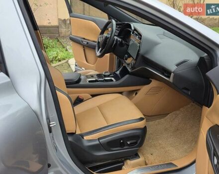 Серый Лексус RZ, объемом двигателя 0 л и пробегом 15 тыс. км за 37777 $, фото 34 на Automoto.ua