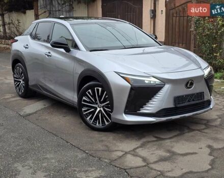 Серый Лексус RZ, объемом двигателя 0 л и пробегом 15 тыс. км за 37777 $, фото 9 на Automoto.ua