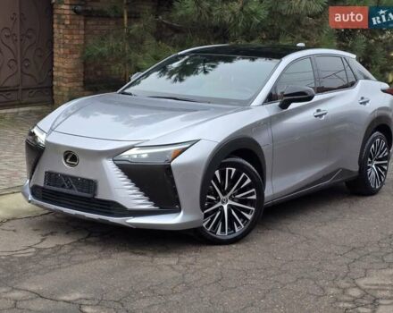 Серый Лексус RZ, объемом двигателя 0 л и пробегом 15 тыс. км за 37777 $, фото 18 на Automoto.ua