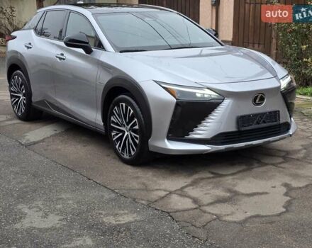 Серый Лексус RZ, объемом двигателя 0 л и пробегом 15 тыс. км за 37777 $, фото 7 на Automoto.ua