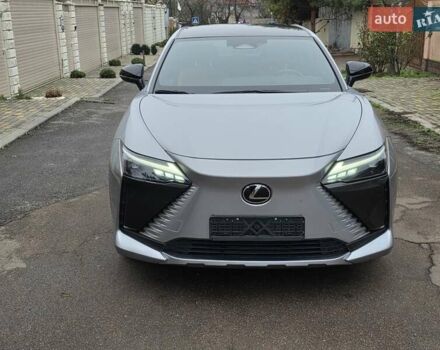 Серый Лексус RZ, объемом двигателя 0 л и пробегом 15 тыс. км за 37777 $, фото 1 на Automoto.ua