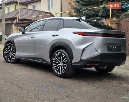 Серый Лексус RZ, объемом двигателя 0 л и пробегом 15 тыс. км за 37777 $, фото 22 на Automoto.ua