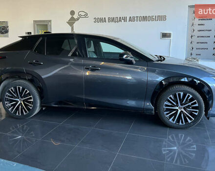 Сірий Лексус RZ, об'ємом двигуна 0 л та пробігом 22 тис. км за 53000 $, фото 7 на Automoto.ua