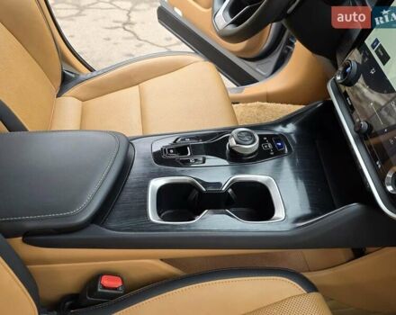 Серый Лексус RZ, объемом двигателя 0 л и пробегом 15 тыс. км за 37777 $, фото 37 на Automoto.ua