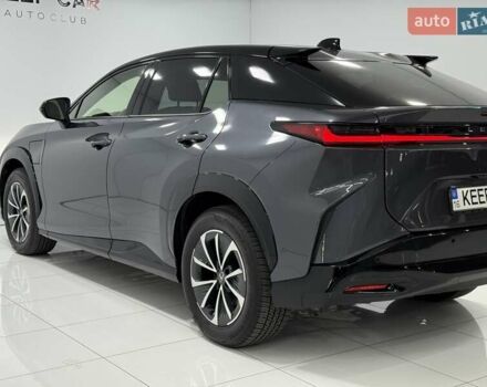 Серый Лексус RZ, объемом двигателя 0 л и пробегом 6 тыс. км за 44500 $, фото 13 на Automoto.ua