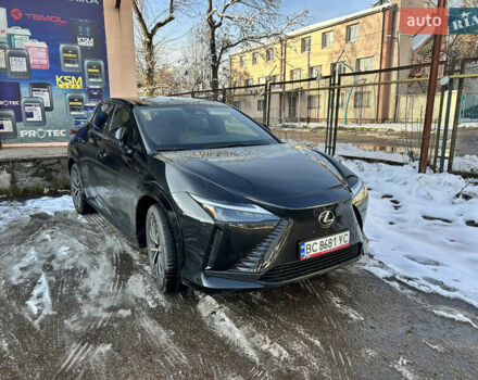 Серый Лексус RZ, объемом двигателя 0 л и пробегом 1 тыс. км за 43800 $, фото 1 на Automoto.ua