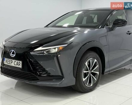 Серый Лексус RZ, объемом двигателя 0 л и пробегом 6 тыс. км за 44500 $, фото 9 на Automoto.ua