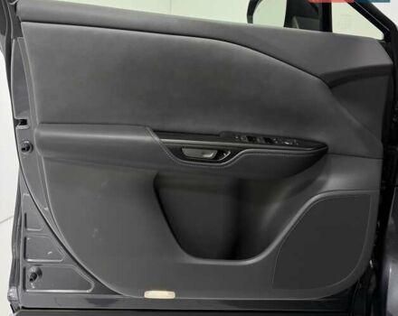 Серый Лексус RZ, объемом двигателя 0 л и пробегом 6 тыс. км за 44500 $, фото 30 на Automoto.ua