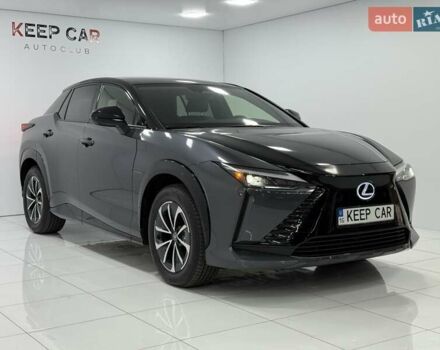 Серый Лексус RZ, объемом двигателя 0 л и пробегом 6 тыс. км за 44500 $, фото 4 на Automoto.ua