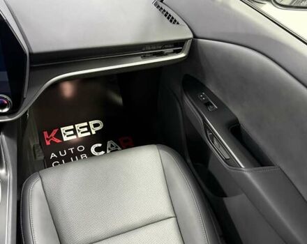 Серый Лексус RZ, объемом двигателя 0 л и пробегом 6 тыс. км за 44500 $, фото 23 на Automoto.ua