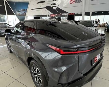 Серый Лексус RZ, объемом двигателя 0 л и пробегом 6 тыс. км за 43500 $, фото 6 на Automoto.ua