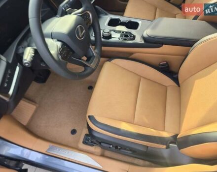 Синий Лексус RZ, объемом двигателя 0 л и пробегом 14 тыс. км за 39500 $, фото 13 на Automoto.ua