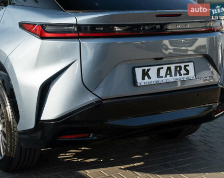 Синий Лексус RZ, объемом двигателя 0 л и пробегом 25 тыс. км за 48900 $, фото 7 на Automoto.ua