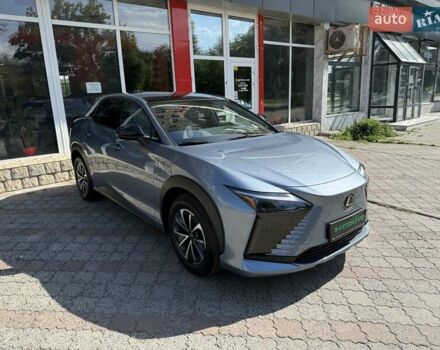 Синий Лексус RZ, объемом двигателя 0 л и пробегом 1 тыс. км за 46999 $, фото 2 на Automoto.ua