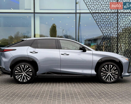 Синий Лексус RZ, объемом двигателя 0 л и пробегом 7 тыс. км за 61042 $, фото 5 на Automoto.ua