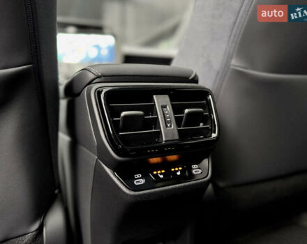 Синий Лексус RZ, объемом двигателя 0 л и пробегом 7 тыс. км за 61042 $, фото 24 на Automoto.ua