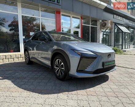 Синий Лексус RZ, объемом двигателя 0 л и пробегом 1 тыс. км за 46999 $, фото 3 на Automoto.ua