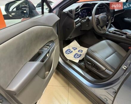 Синий Лексус RZ, объемом двигателя 0 л и пробегом 1 тыс. км за 46999 $, фото 16 на Automoto.ua