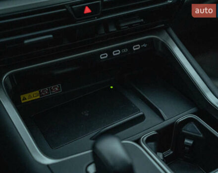 Білий Лексус TX, об'ємом двигуна 2.4 л та пробігом 24 тис. км за 95000 $, фото 35 на Automoto.ua