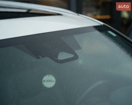 Білий Лексус TX, об'ємом двигуна 2.4 л та пробігом 24 тис. км за 95000 $, фото 12 на Automoto.ua