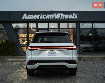 Білий Лексус TX, об'ємом двигуна 2.4 л та пробігом 24 тис. км за 95000 $, фото 5 на Automoto.ua