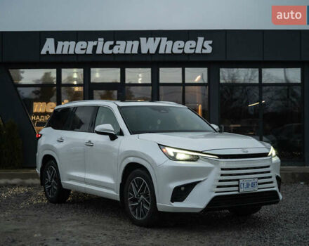 Білий Лексус TX, об'ємом двигуна 2.4 л та пробігом 24 тис. км за 95000 $, фото 2 на Automoto.ua