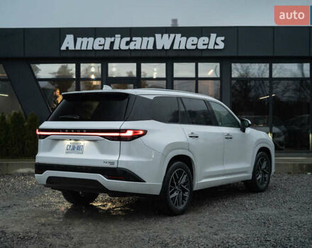 Білий Лексус TX, об'ємом двигуна 2.4 л та пробігом 24 тис. км за 95000 $, фото 4 на Automoto.ua