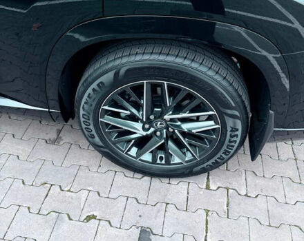 Чорний Лексус TX, об'ємом двигуна 2.39 л та пробігом 3 тис. км за 93000 $, фото 27 на Automoto.ua