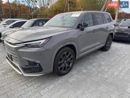 Серый Лексус TX, объемом двигателя 2.4 л и пробегом 10 тыс. км за 75000 $, фото 1 на Automoto.ua