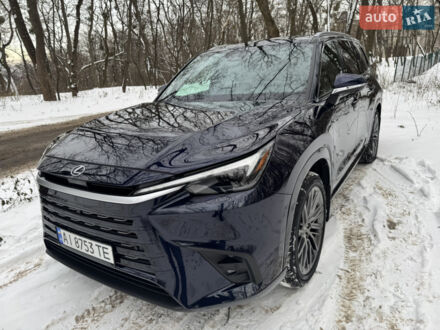 Синій Лексус TX, об'ємом двигуна 2.39 л та пробігом 11 тис. км за 83900 $, фото 1 на Automoto.ua