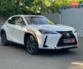 Белый Лексус UX, объемом двигателя 2 л и пробегом 66 тыс. км за 25790 $, фото 2 на Automoto.ua