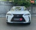 Белый Лексус UX, объемом двигателя 2 л и пробегом 66 тыс. км за 25790 $, фото 1 на Automoto.ua