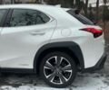 Белый Лексус UX, объемом двигателя 2 л и пробегом 66 тыс. км за 27990 $, фото 12 на Automoto.ua