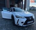 Белый Лексус UX, объемом двигателя 1.97 л и пробегом 67 тыс. км за 26000 $, фото 1 на Automoto.ua