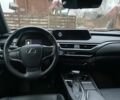 Белый Лексус UX, объемом двигателя 2 л и пробегом 66 тыс. км за 27990 $, фото 25 на Automoto.ua