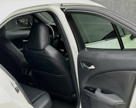 Белый Лексус UX, объемом двигателя 1.99 л и пробегом 61 тыс. км за 31800 $, фото 16 на Automoto.ua