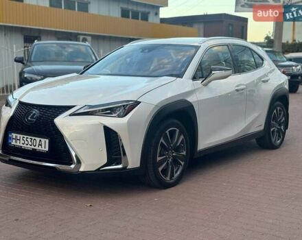 Белый Лексус UX, объемом двигателя 2 л и пробегом 45 тыс. км за 28000 $, фото 10 на Automoto.ua