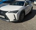 Белый Лексус UX, объемом двигателя 1.99 л и пробегом 37 тыс. км за 23000 $, фото 1 на Automoto.ua