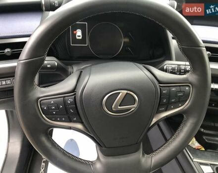 Белый Лексус UX, объемом двигателя 1.99 л и пробегом 79 тыс. км за 25500 $, фото 50 на Automoto.ua
