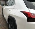 Белый Лексус UX, объемом двигателя 1.99 л и пробегом 79 тыс. км за 25500 $, фото 8 на Automoto.ua