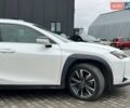 Белый Лексус UX, объемом двигателя 2 л и пробегом 86 тыс. км за 23390 $, фото 9 на Automoto.ua