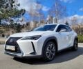 Білий Лексус UX, об'ємом двигуна 2 л та пробігом 39 тис. км за 28999 $, фото 1 на Automoto.ua