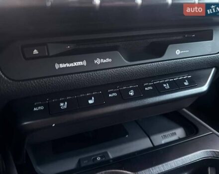 Білий Лексус UX, об'ємом двигуна 2 л та пробігом 45 тис. км за 28000 $, фото 19 на Automoto.ua