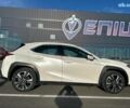 Белый Лексус UX, объемом двигателя 2 л и пробегом 74 тыс. км за 26490 $, фото 7 на Automoto.ua