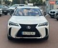 Белый Лексус UX, объемом двигателя 2 л и пробегом 45 тыс. км за 28000 $, фото 6 на Automoto.ua