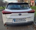 Білий Лексус UX, об'ємом двигуна 1.99 л та пробігом 49 тис. км за 28500 $, фото 5 на Automoto.ua