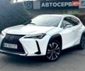 Білий Лексус UX, об'ємом двигуна 1.99 л та пробігом 65 тис. км за 29000 $, фото 1 на Automoto.ua