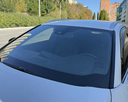 Білий Лексус UX, об'ємом двигуна 1.99 л та пробігом 86 тис. км за 23400 $, фото 14 на Automoto.ua