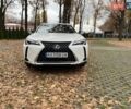 Белый Лексус UX, объемом двигателя 1.97 л и пробегом 87 тыс. км за 26000 $, фото 2 на Automoto.ua